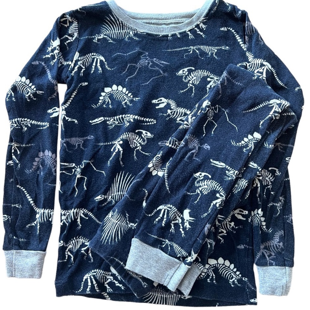 Hatley size 7 navy and gray dinosaur bones PJ pajama set long sleeve and pants